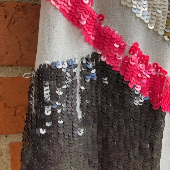 Sequined French Connection silky t-shirt dress - Picture 2 of 8